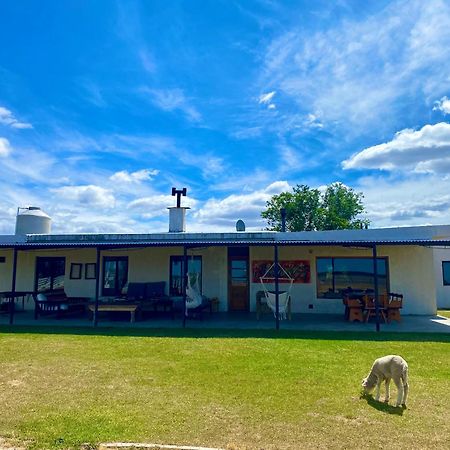 Estancia Tatay Трелев Екстериор снимка